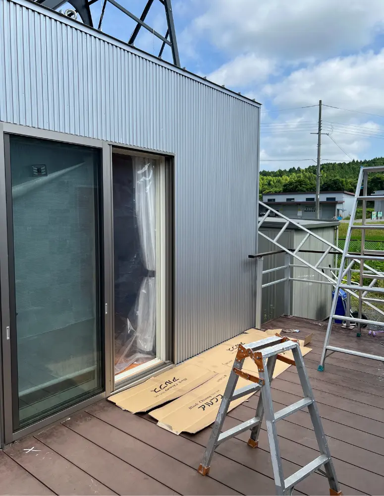 煙突施工の様子