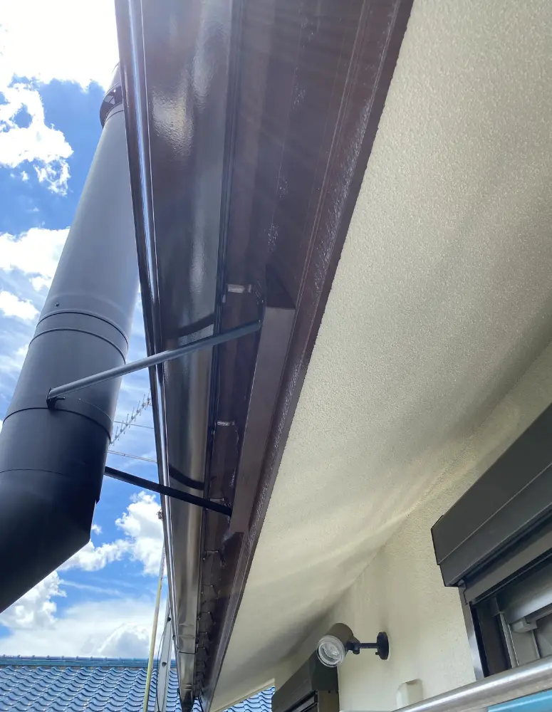 煙突施工の様子