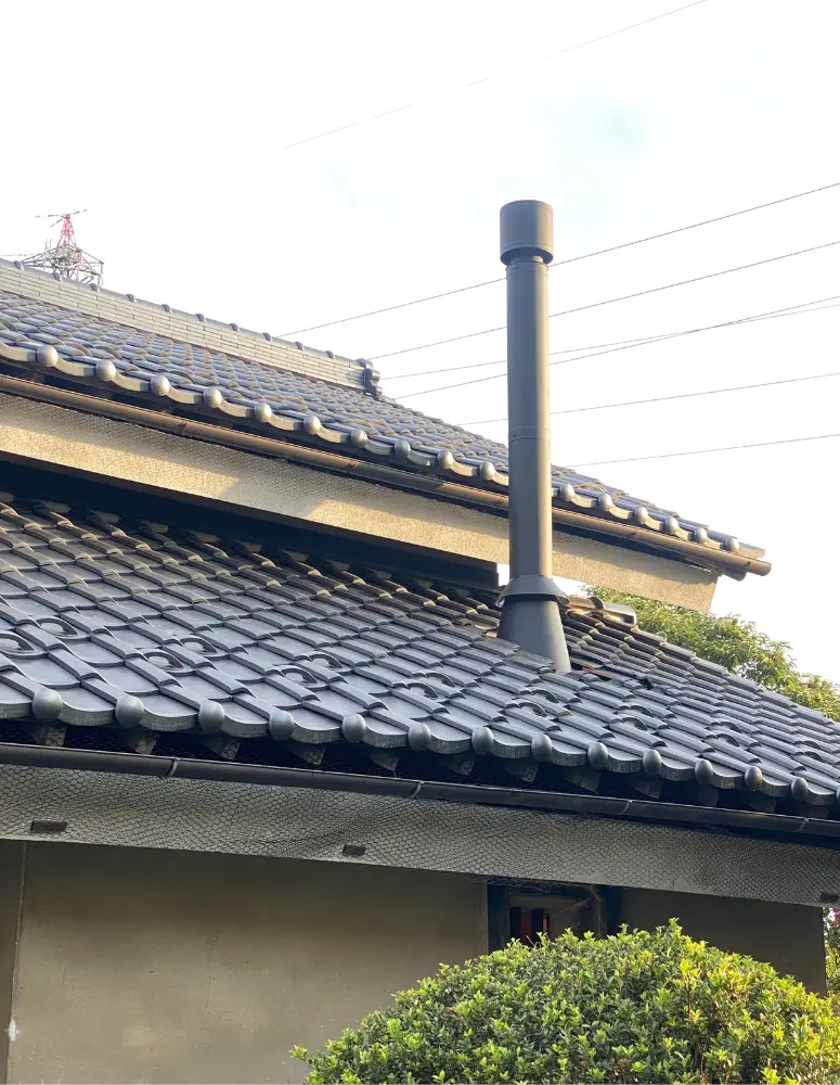煙突施工の様子