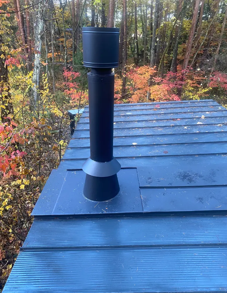 煙突施工の様子